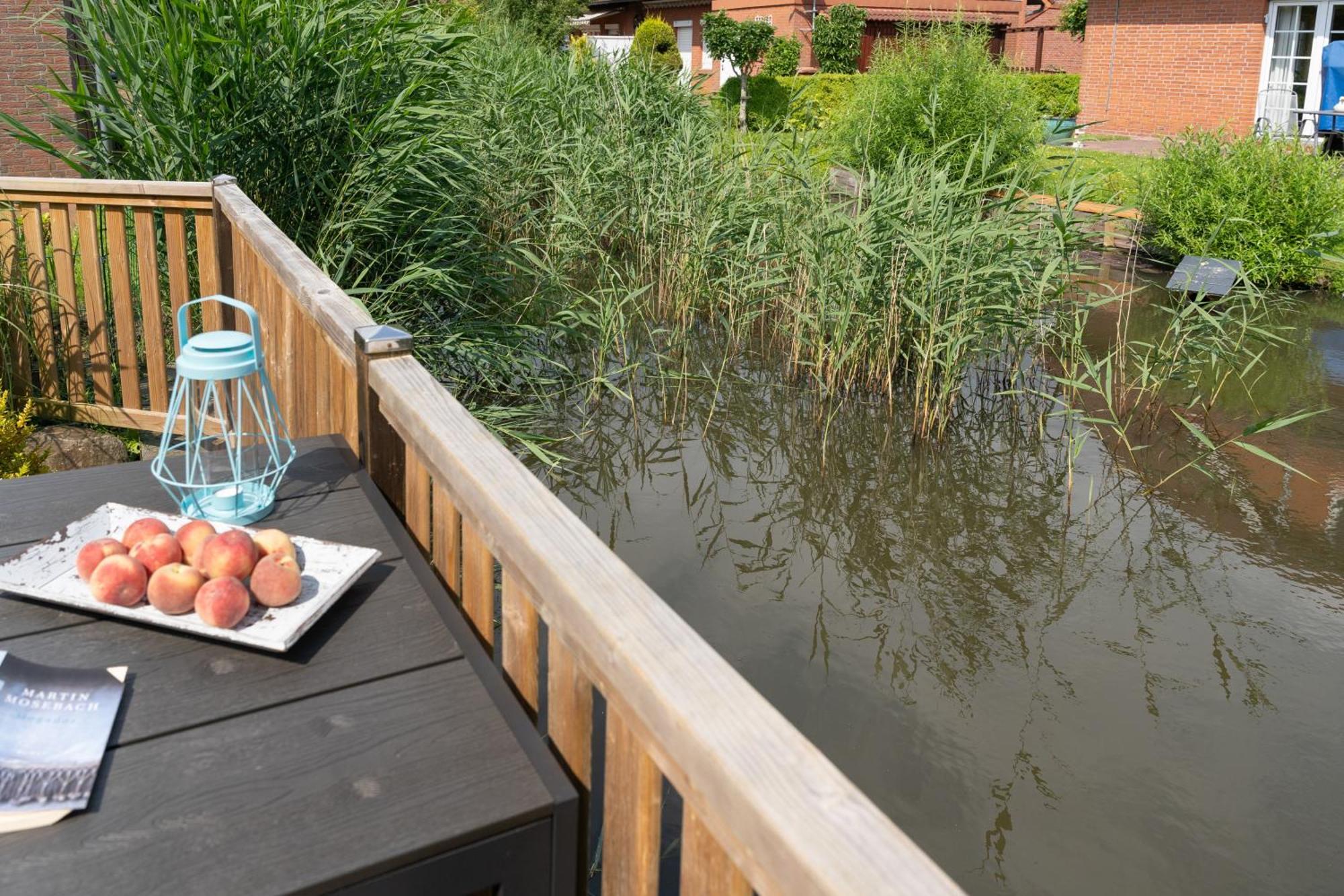 Haus Am Teich Villa Hooksiel Exterior photo
